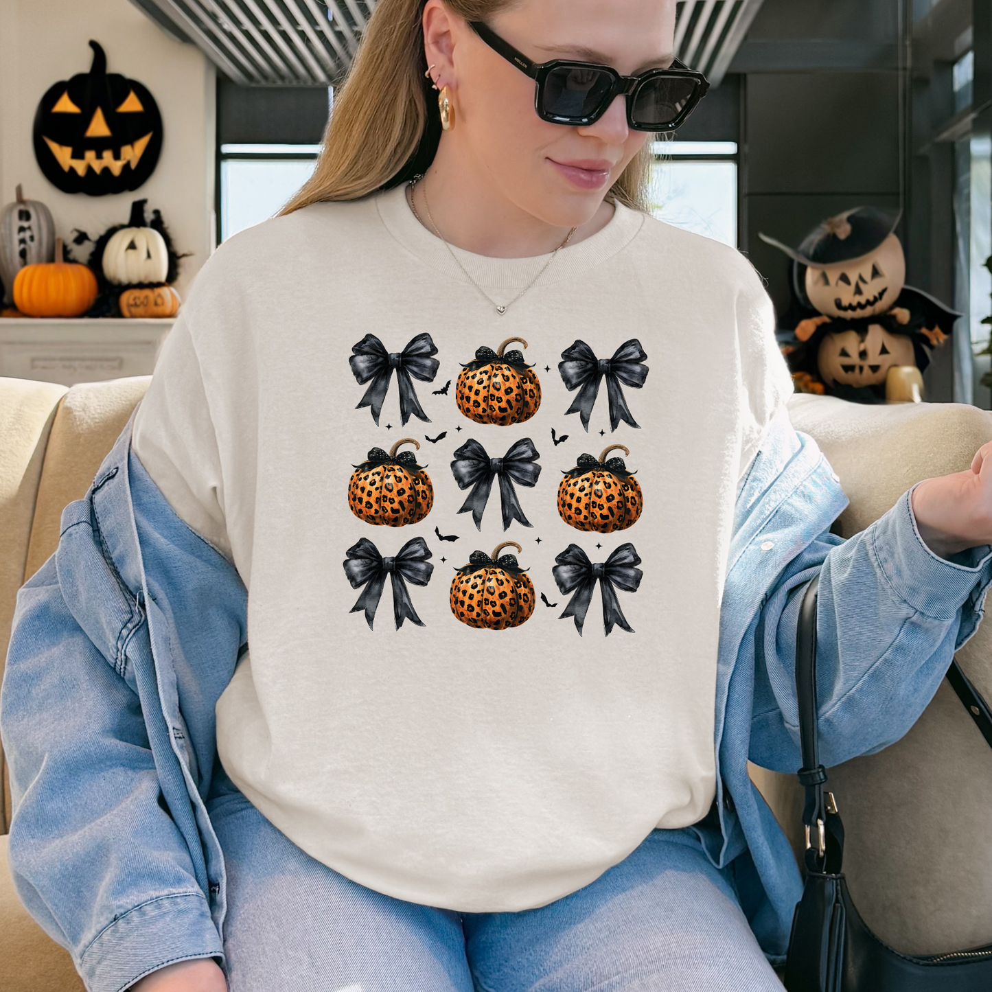 Leopard Print Pumpkin Coquette Graphic Hoodie/Crewneck/T-Shirt