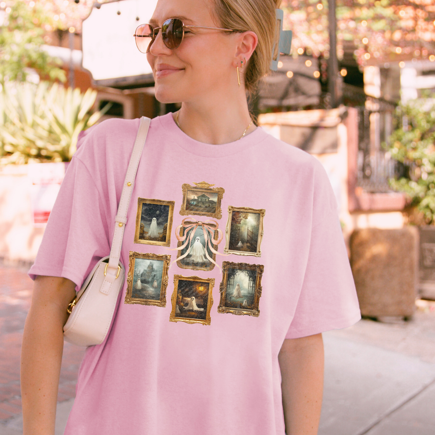 Vintage Ghost Frame Graphic Hoodie/Crewneck/T-Shirt