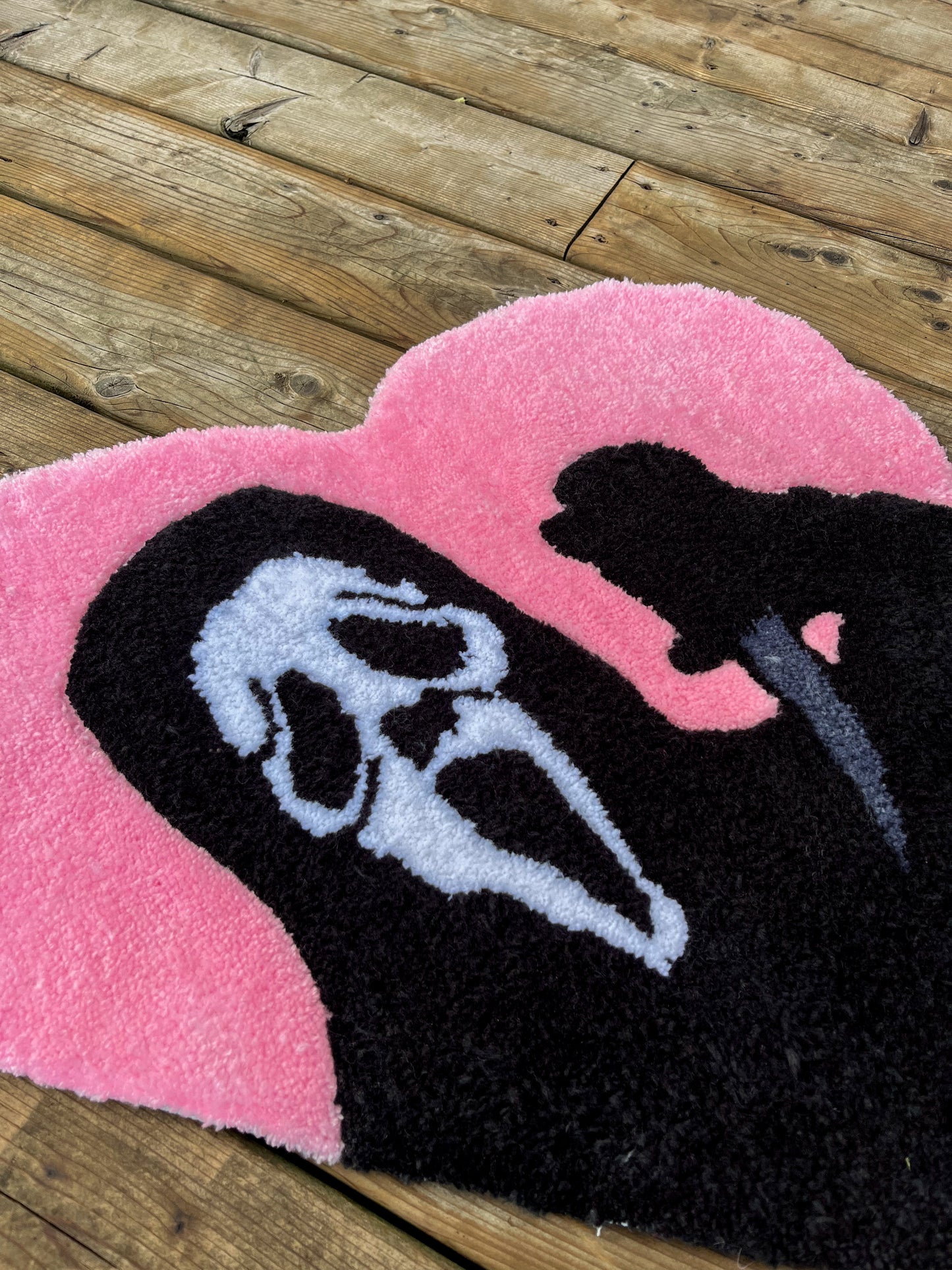 Ghostface Heart Handtufted Rug